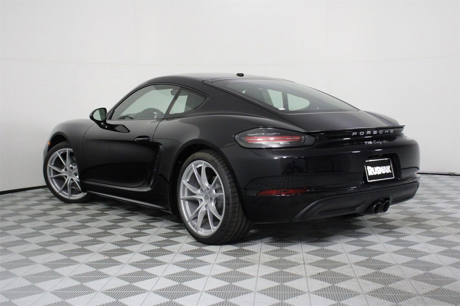 New 2025 Porsche 718 Cayman image 3