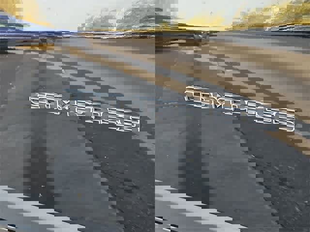 Used 2025 Jeep Compass Latitude image 13