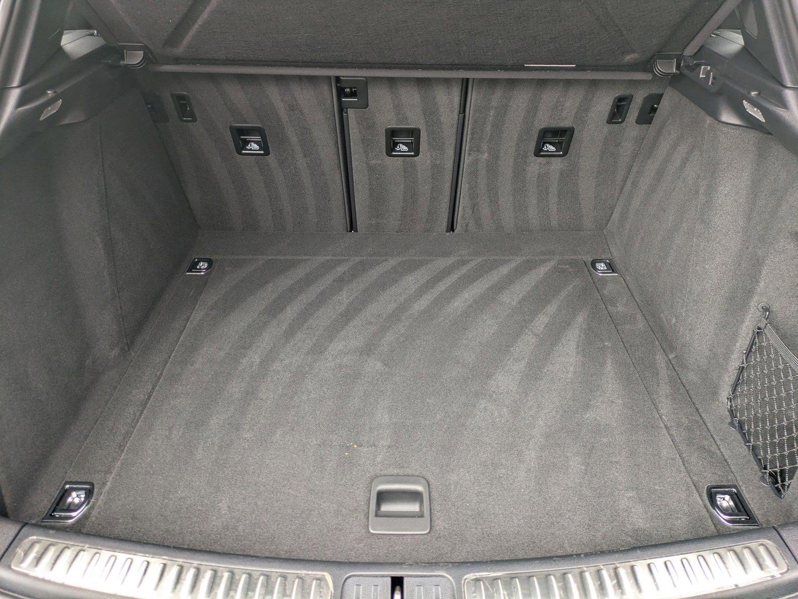 Certified 2024 Porsche Macan image 24