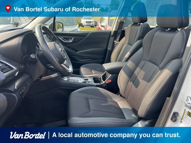 Certified 2023 Subaru Forester Premium AWD/4WD image 13