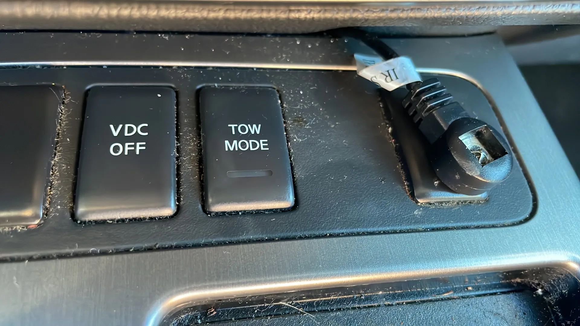 Used 2011 Nissan Armada SL image 39