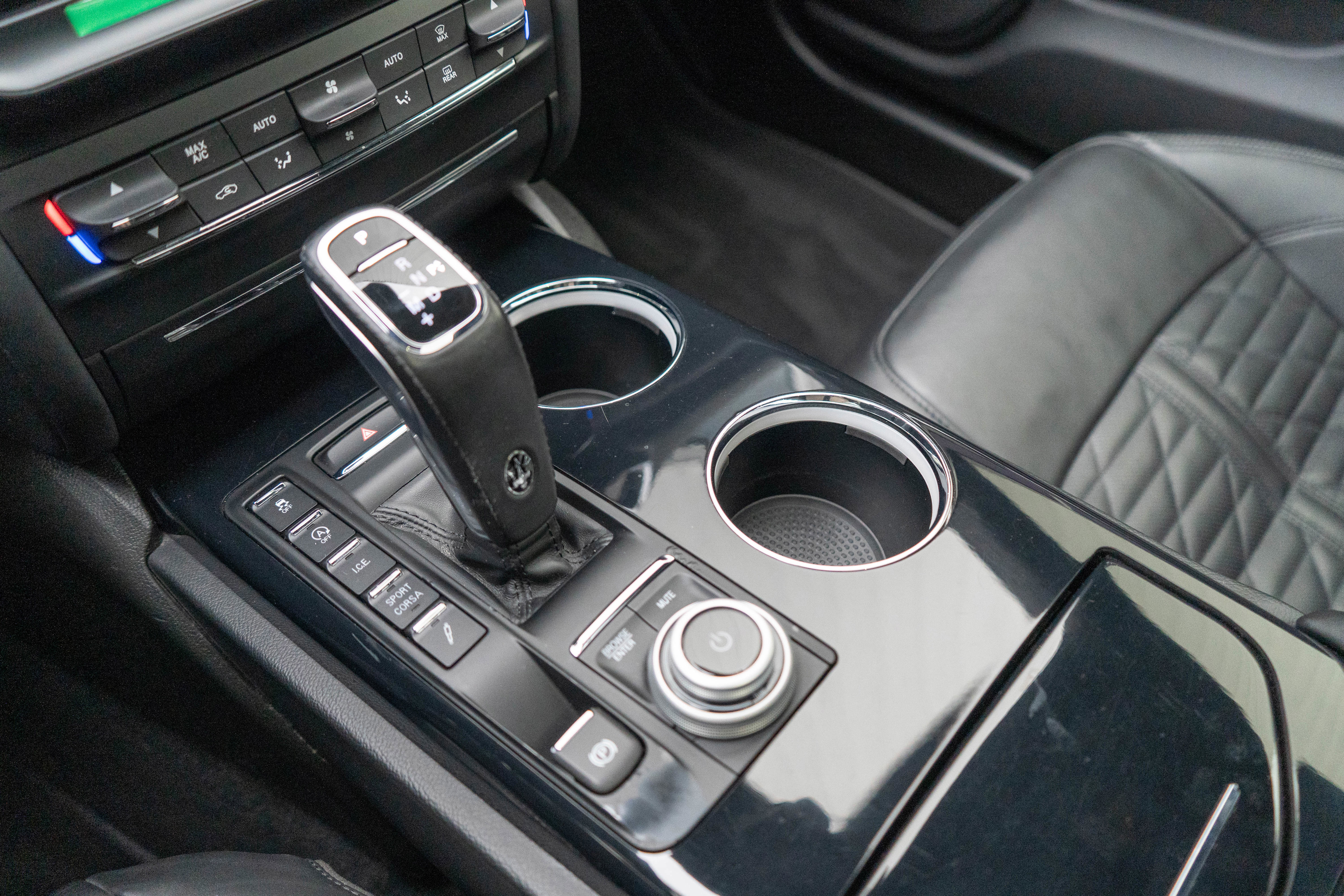 Used 2022 Maserati Ghibli Trofeo image 21