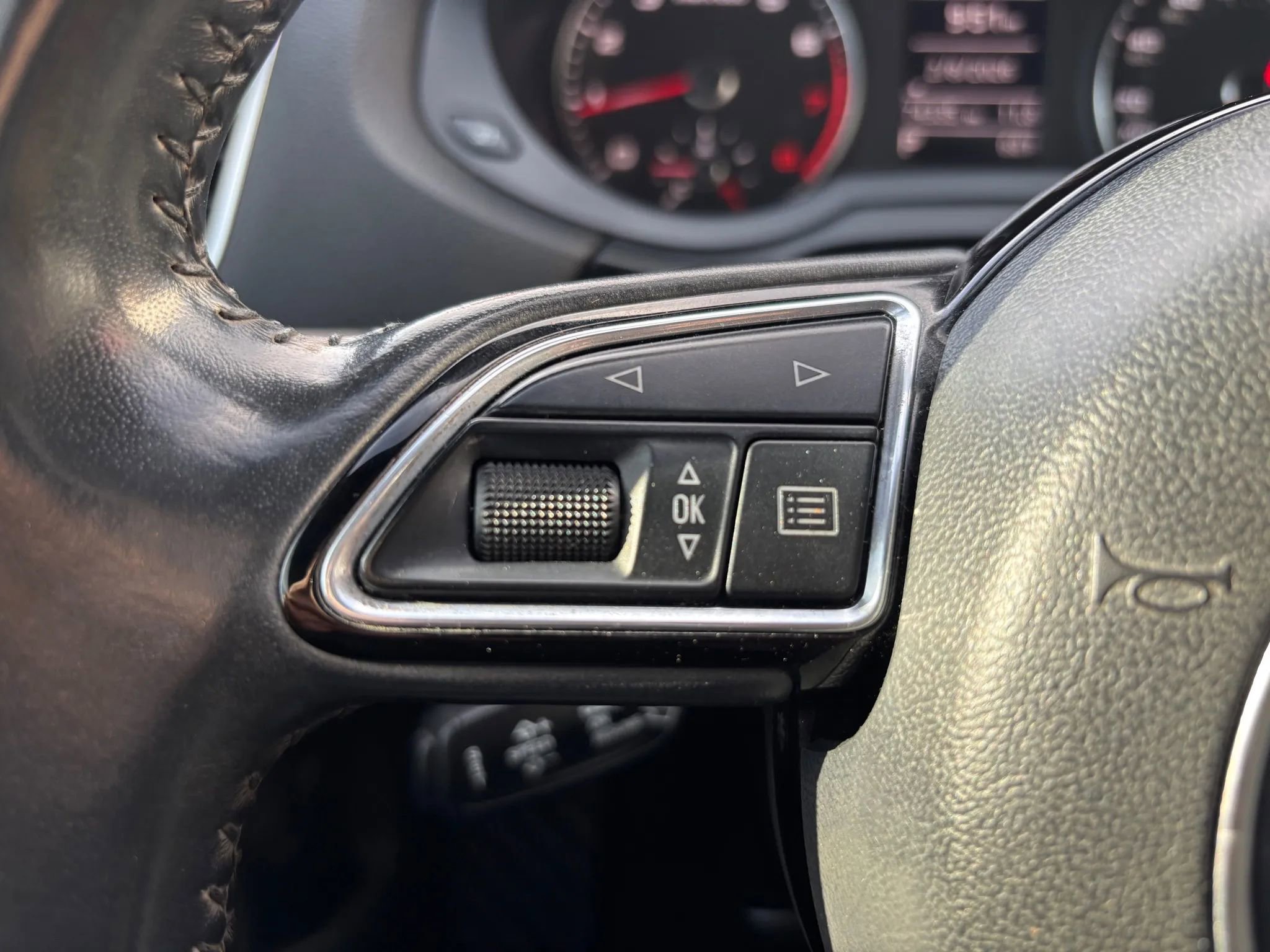 Used 2018 Audi Q3 2.0T Premium image 18