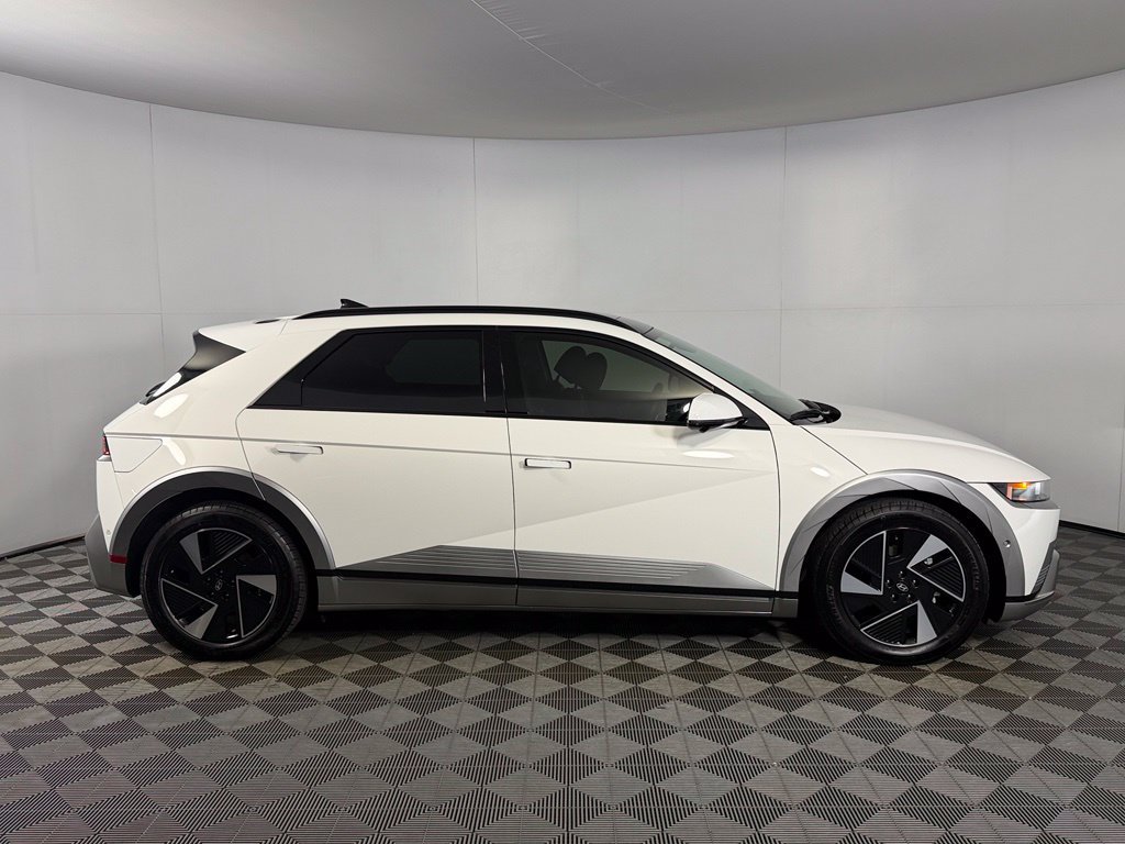 Used 2025 Hyundai Ioniq 5 Limited RWD image 7