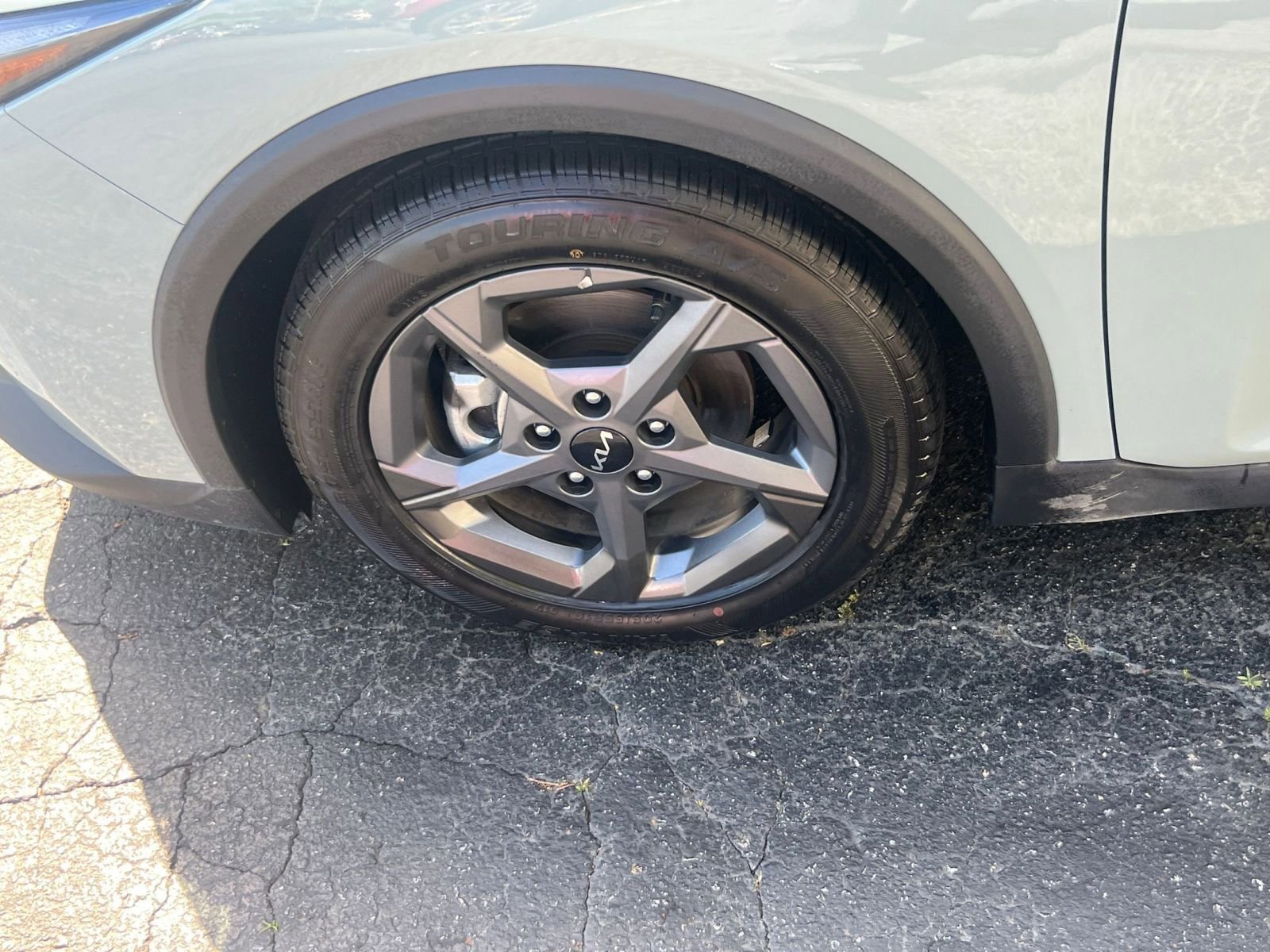 Used 2025 Kia K4 LXS image 24