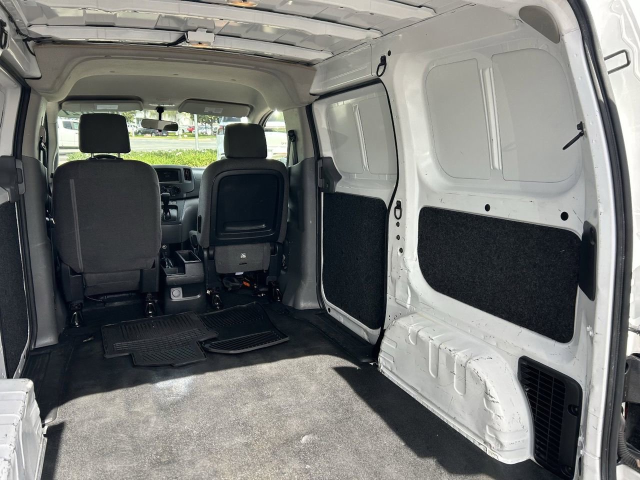 Used 2021 Nissan NV200 S w/ Back Door Glass Package FWD image 14