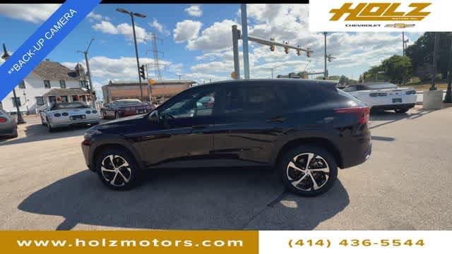 Certified 2024 Chevrolet Trax RS w/ Driver Confidence Package FWD image 5
