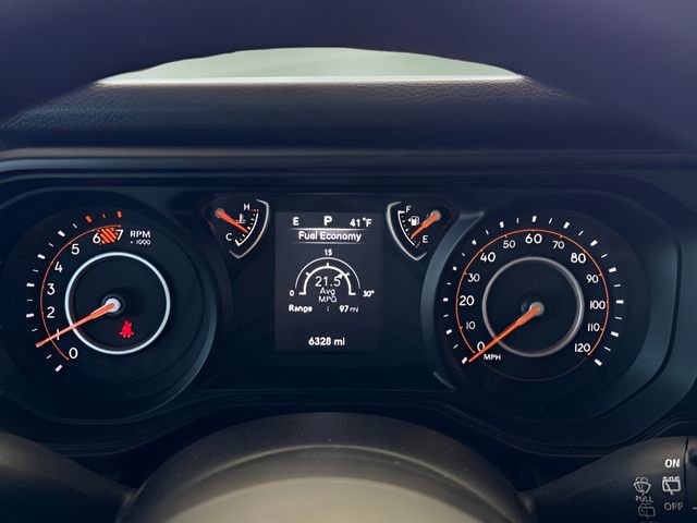 Used 2025 Jeep Wrangler Sport AWD/4WD image 21