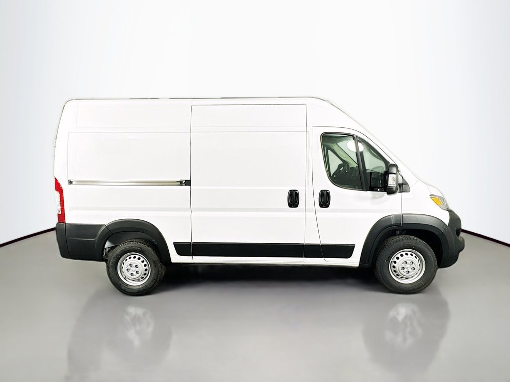 New 2026 RAM ProMaster 3500 w/ Premium Convenience Group FWD image 8