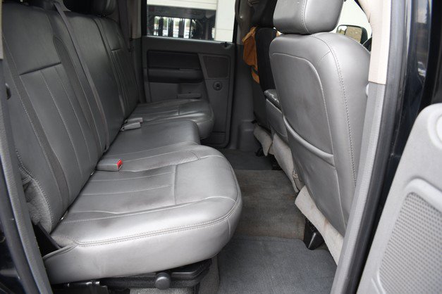 Used 2006 Dodge Ram 2500 Truck Laramie AWD/4WD image 29