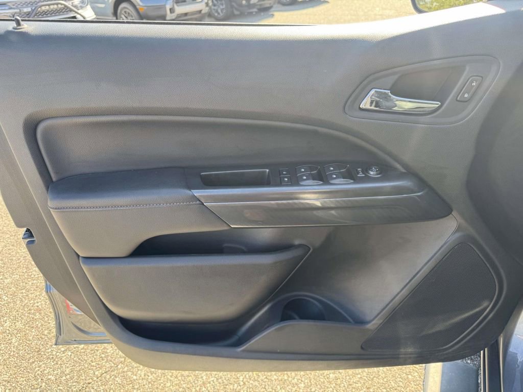 Used 2022 GMC Canyon AT4 w/ Trailering Package image 14