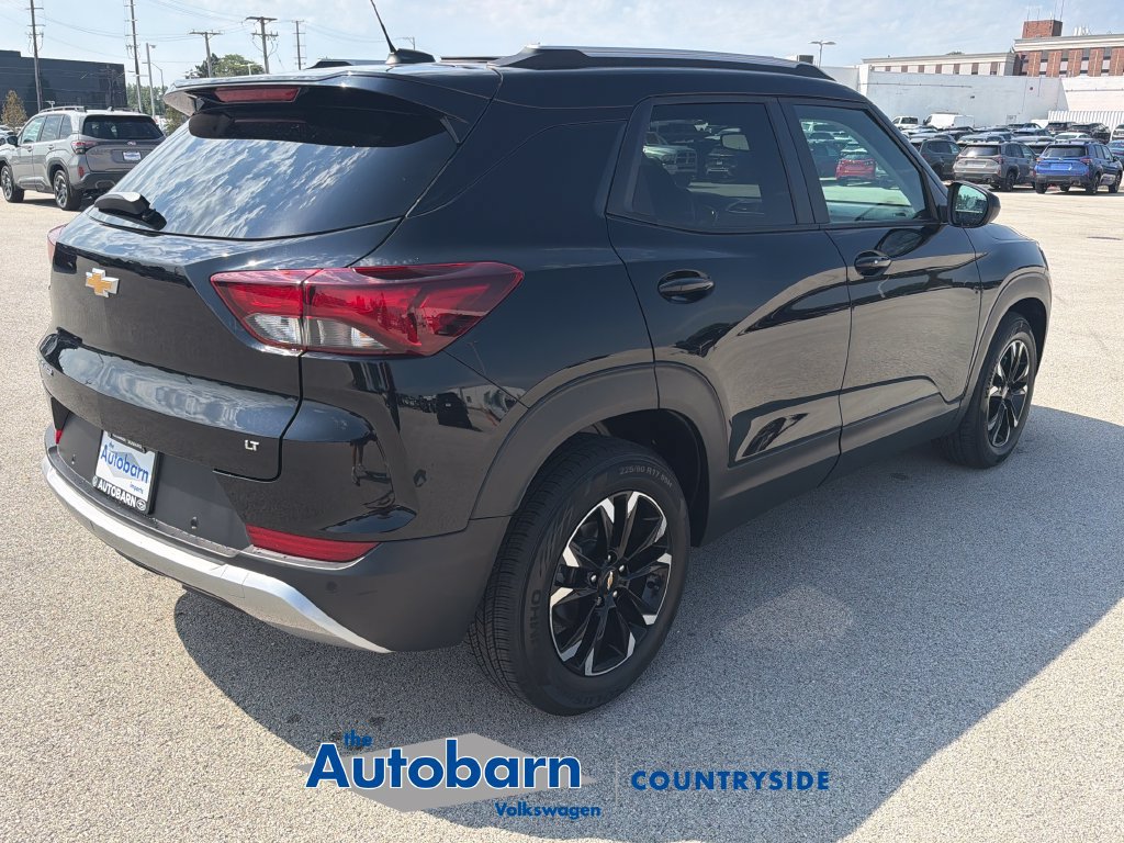 Used 2021 Chevrolet TrailBlazer LT w/ Sun and Liftgate Package FWD image 6