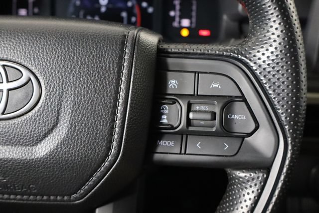 Used 2025 Toyota Tacoma SR5 AWD/4WD image 23