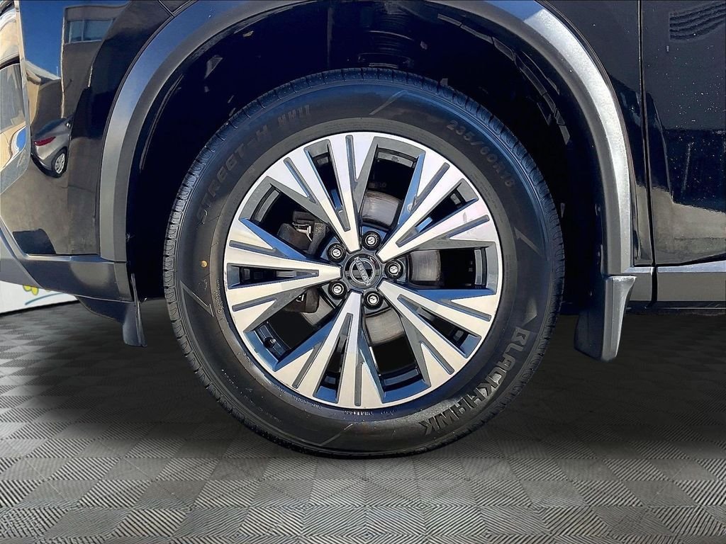 Certified 2023 Nissan Rogue SV AWD/4WD image 7