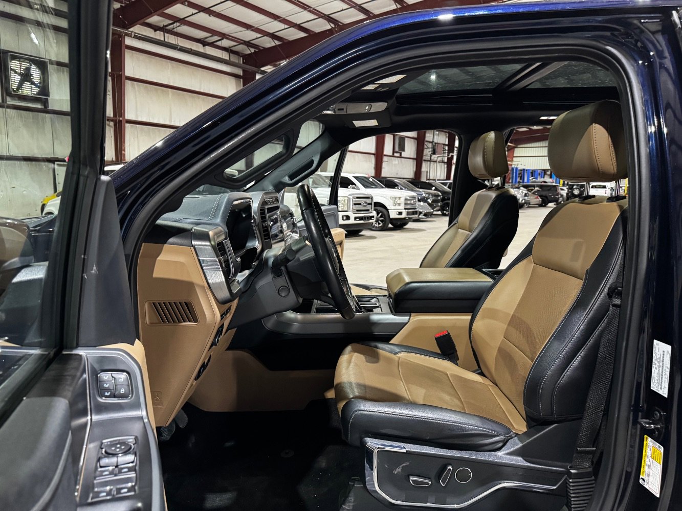 Used 2022 Ford F150 Lariat w/ Equipment Group 502A High image 13