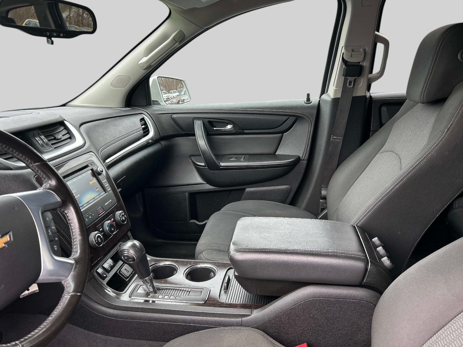 Used 2016 Chevrolet Traverse LT w/ Style and Technology Package AWD/4WD image 21
