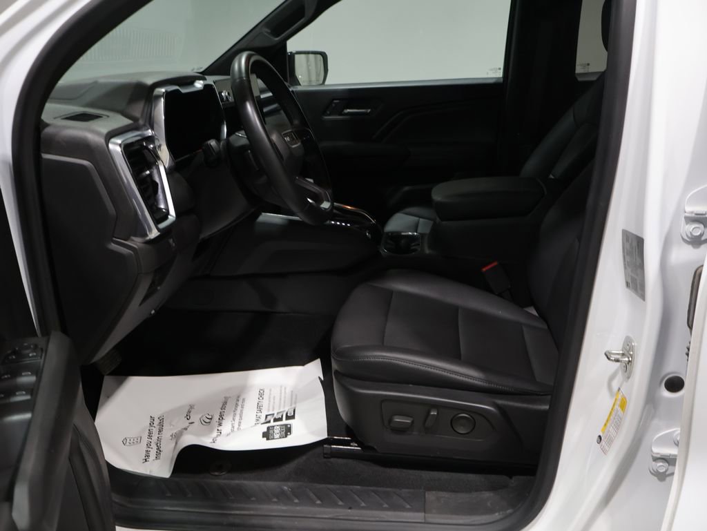 Used 2023 GMC Canyon Elevation w/ Elevation Premium Package image 11