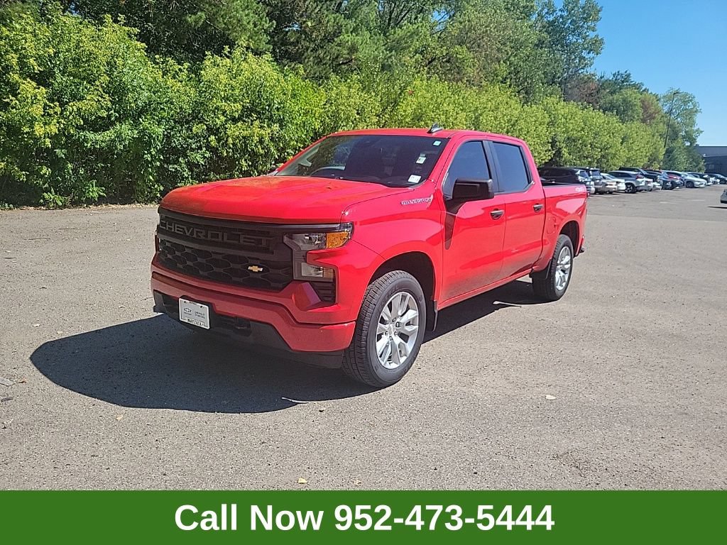 Used 2022 Chevrolet Silverado 1500 Custom AWD/4WD image 1