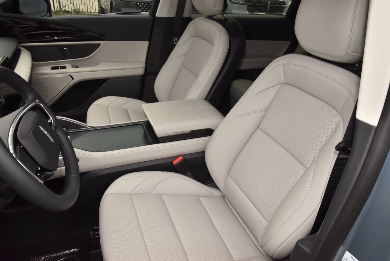 New 2026 Lincoln Nautilus Premier image 58