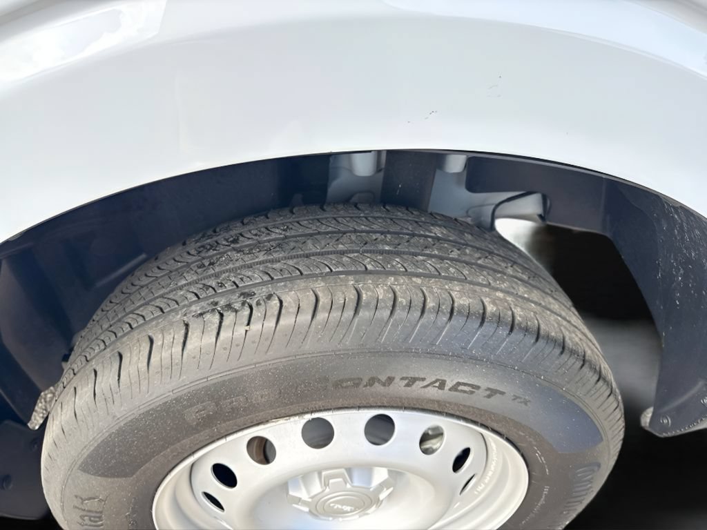 Used 2025 Ford Maverick XL FWD image 30