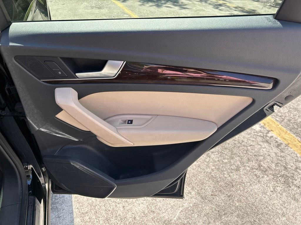 Used 2019 Audi Q5 2.0T Premium AWD/4WD image 43