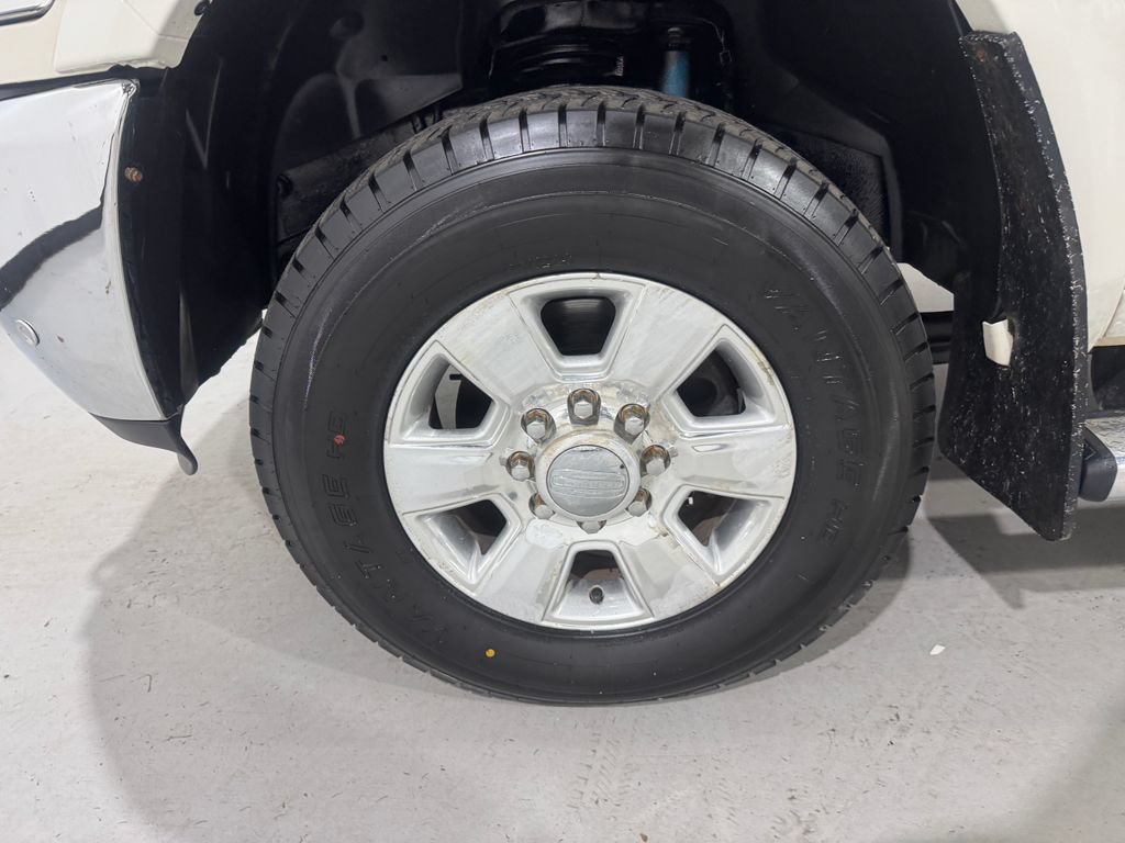 Used 2017 RAM 2500 Longhorn w/ Snow Chief Group AWD/4WD image 8