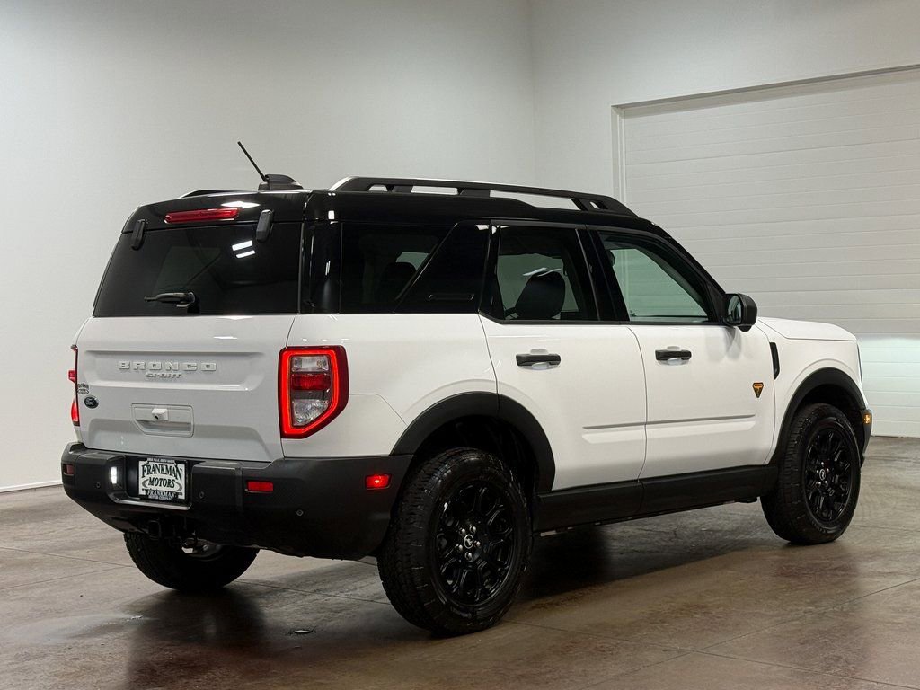 Used 2025 Ford Bronco Sport Badlands AWD/4WD image 4
