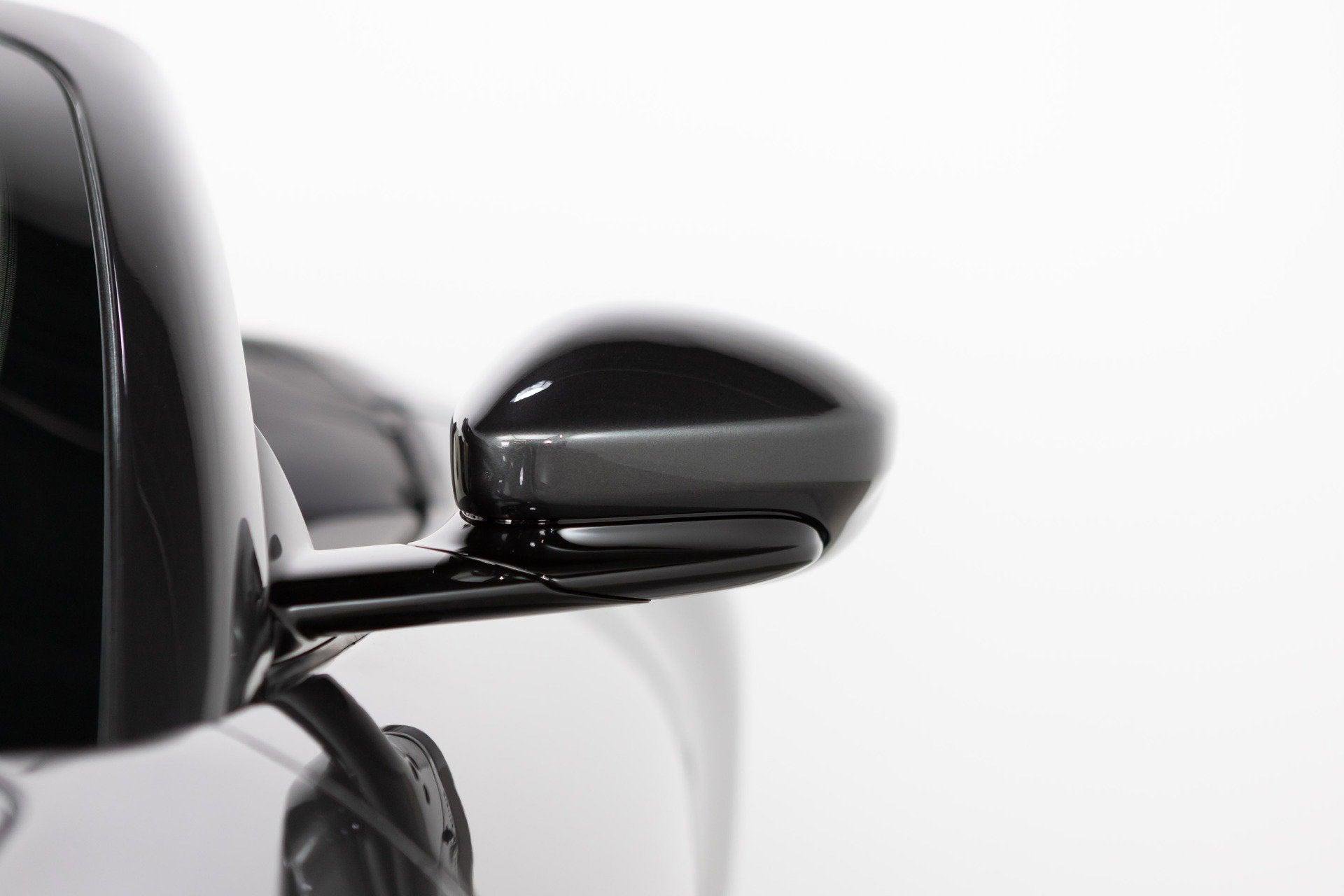 Certified 2024 Ferrari Roma Spider image 32