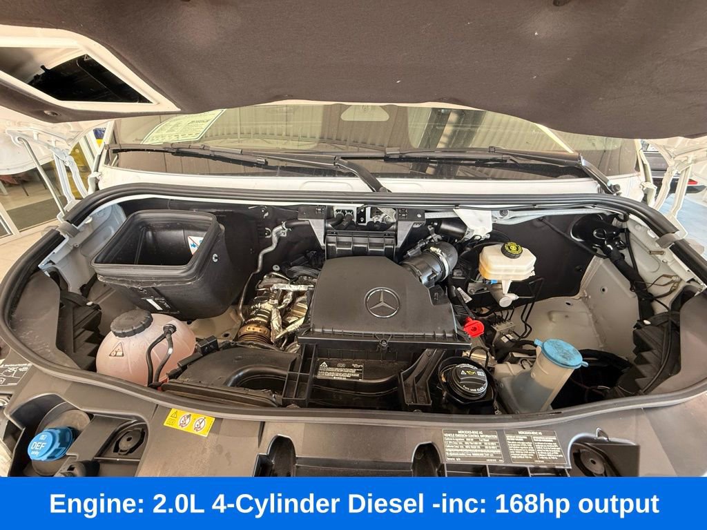 Used 2025 Mercedes-Benz Sprinter 2500 image 39