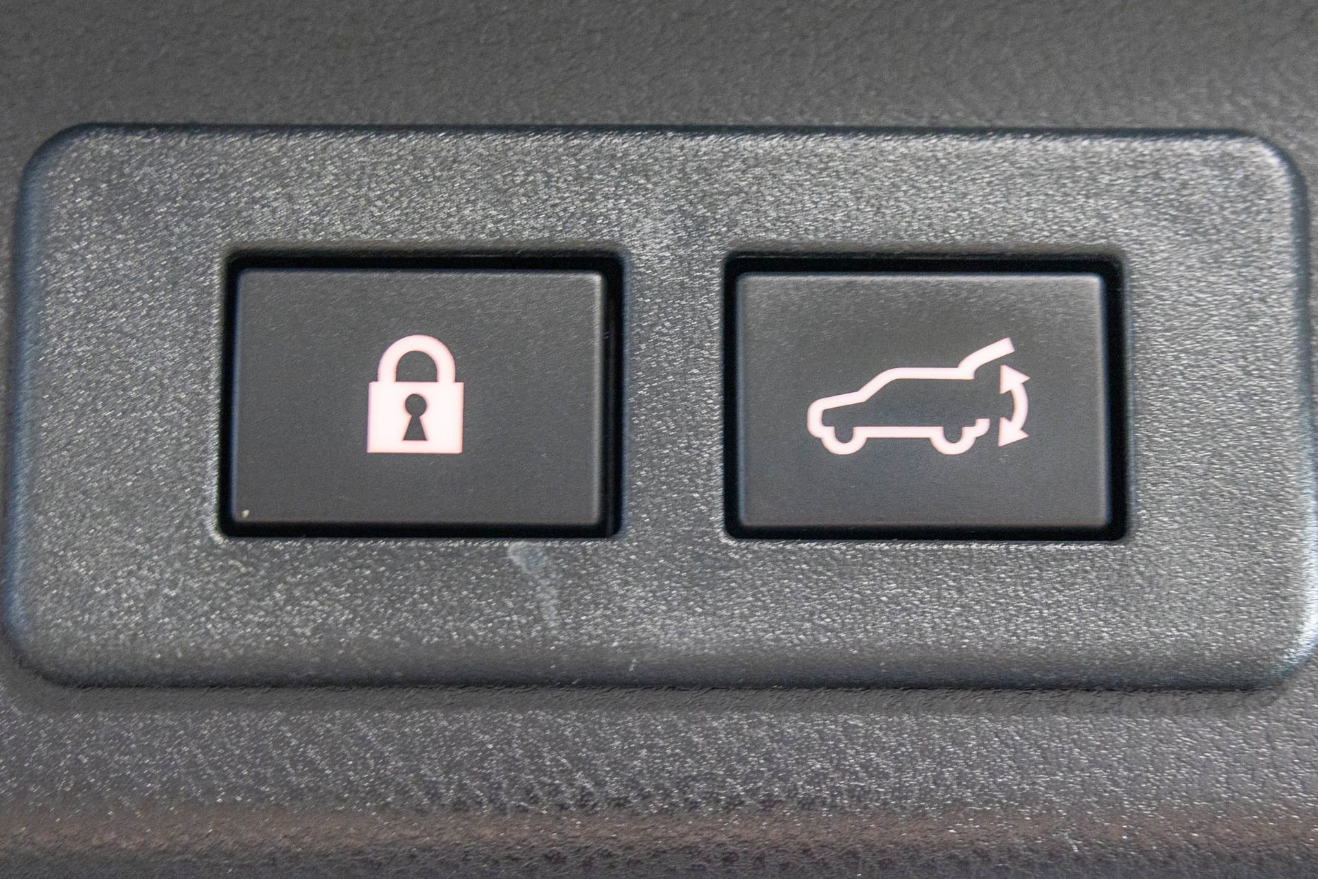 Used 2022 Subaru Ascent Touring image 47