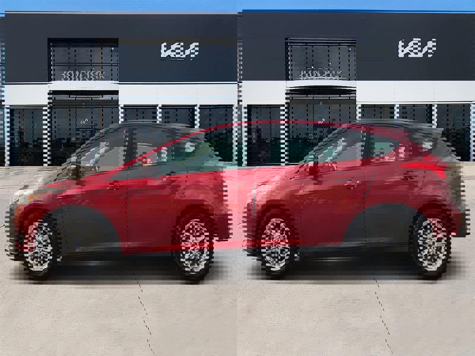 Used 2015 Ford Focus SE image 4