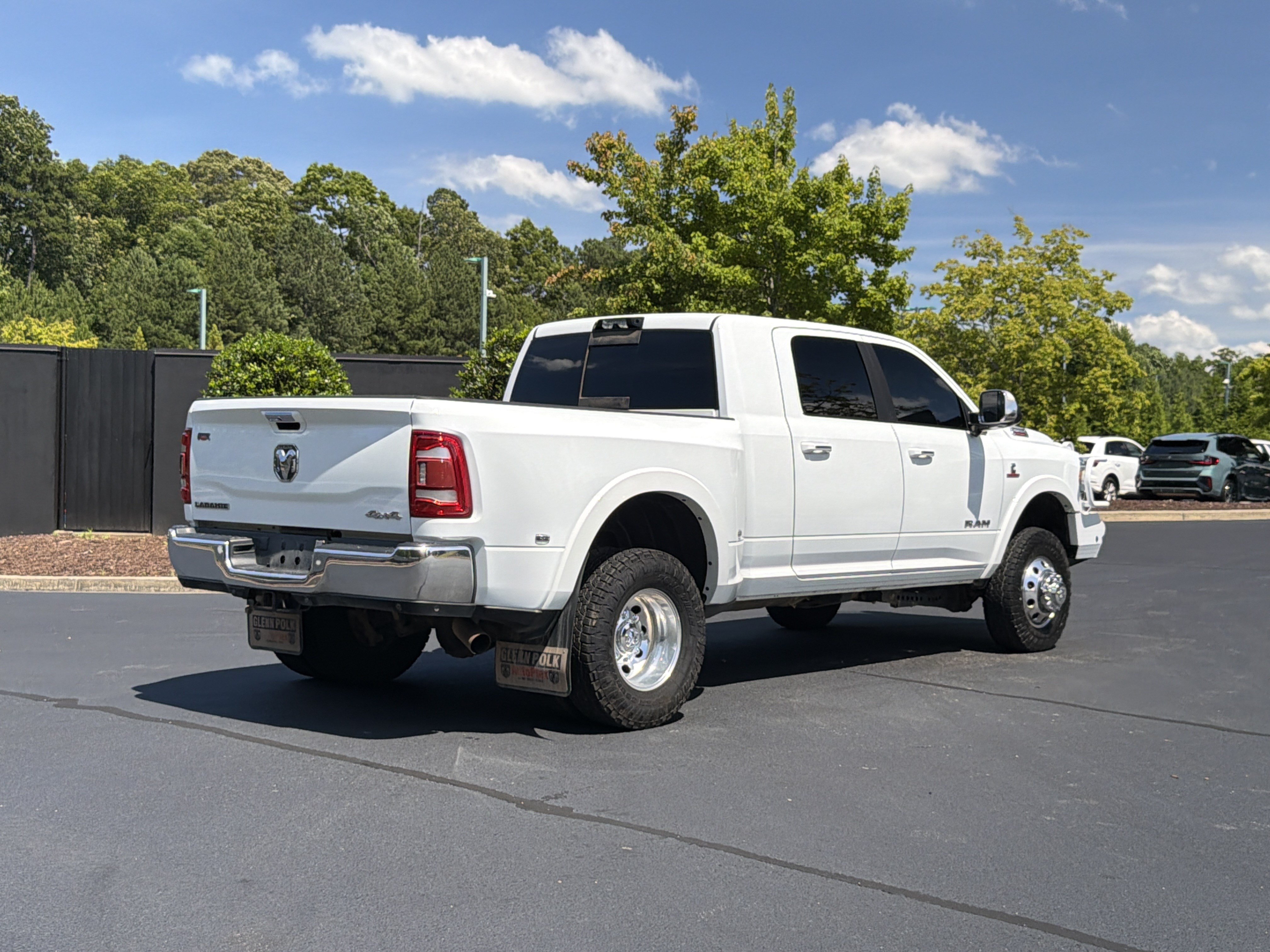 Used 2022 RAM 3500 Laramie AWD/4WD image 3