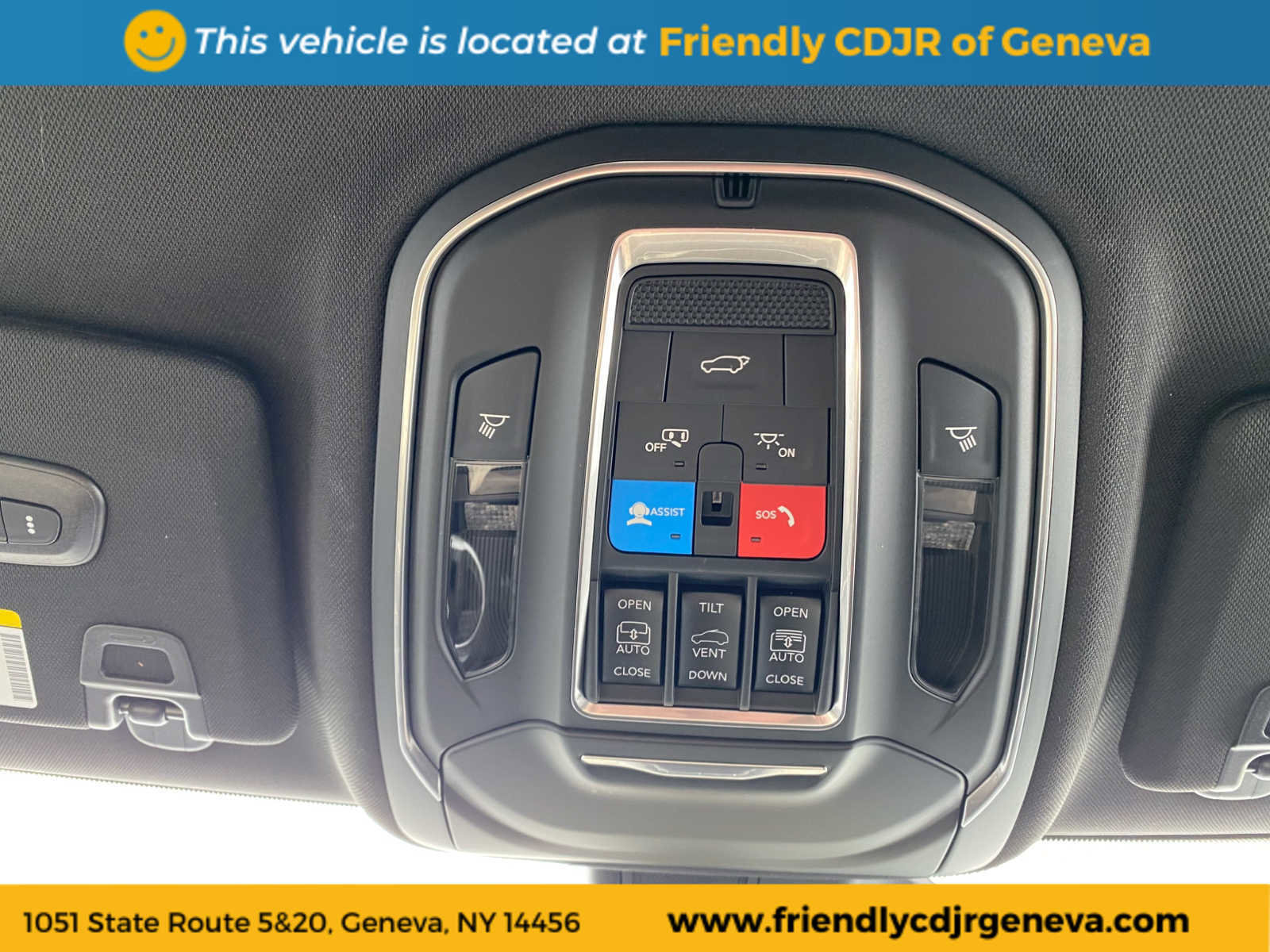 Used 2025 Jeep Grand Cherokee Limited w/ Trailer Tow Package image 18