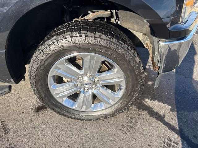 Used 2020 Ford F150 XLT w/ Equipment Group 302A Luxury image 9