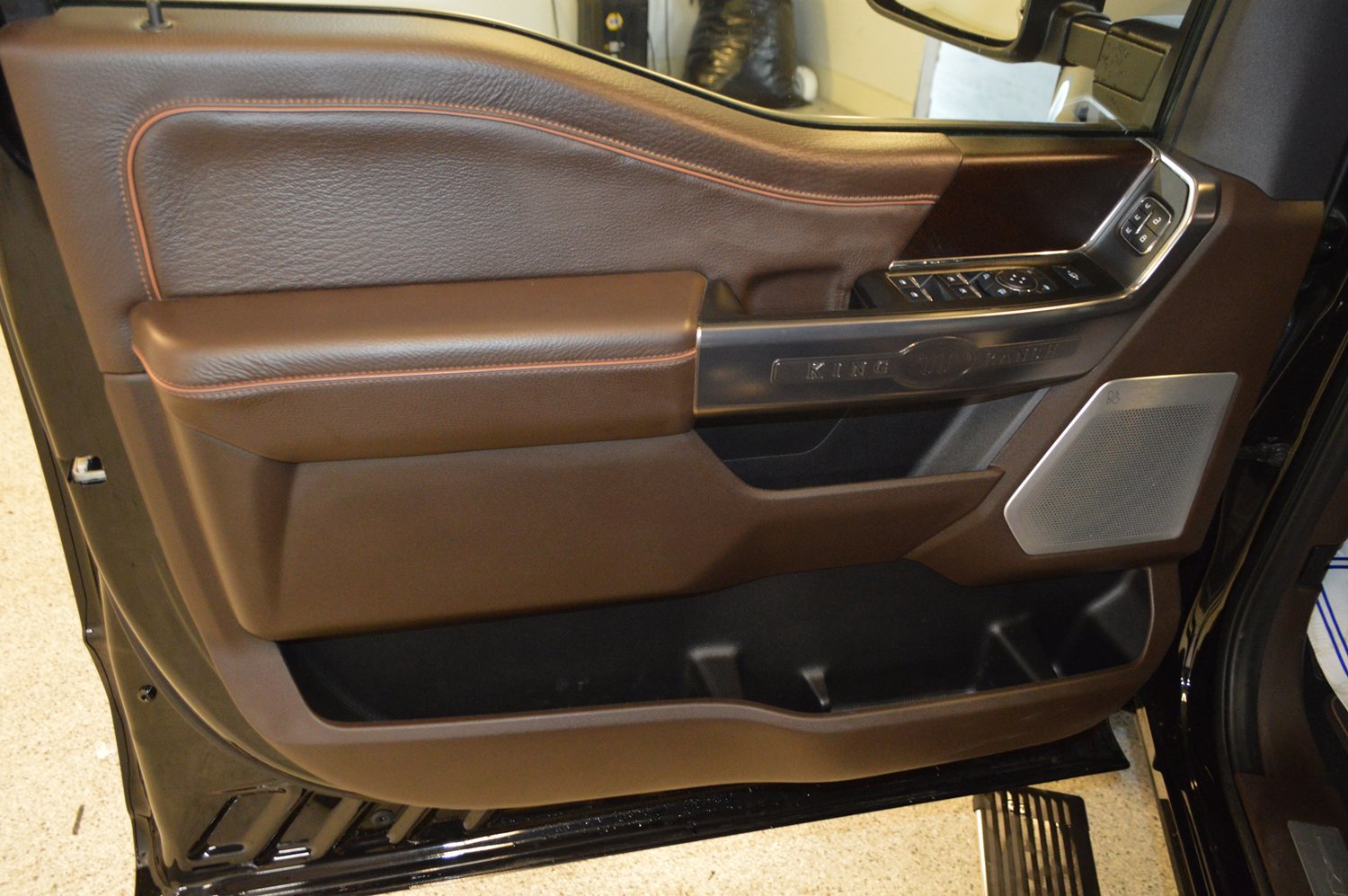 Used 2024 Ford F250 King Ranch w/ Chrome Package image 14