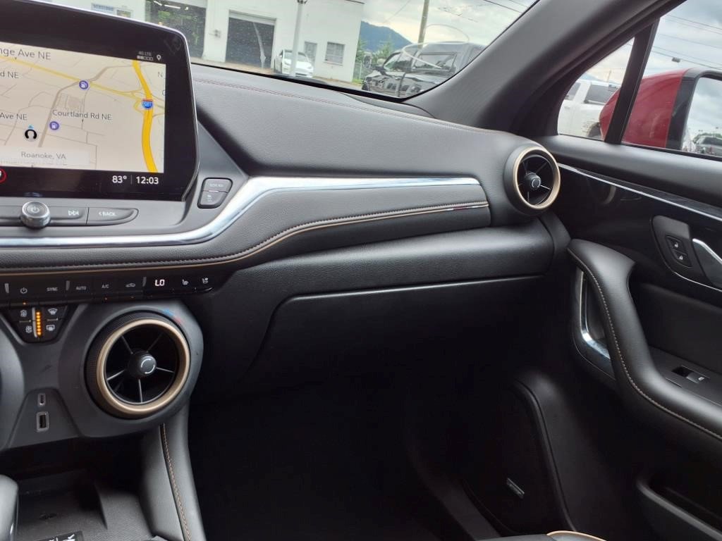 Certified 2023 Chevrolet Blazer Premier w/ Driver Confidence II Package image 15