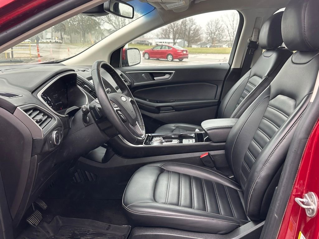 Used 2019 Ford Edge SEL w/ Equipment Group 201A image 11