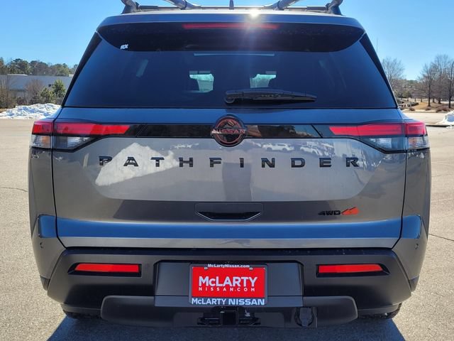 New 2026 Nissan Pathfinder Rock Creek w/ Rock Creek Premium Package AWD/4WD image 4