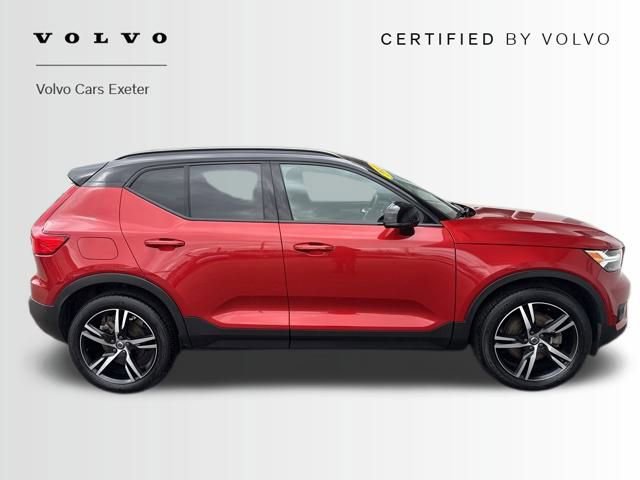Certified 2022 Volvo XC40 T5 R-Design w/ Advanced Package image 11