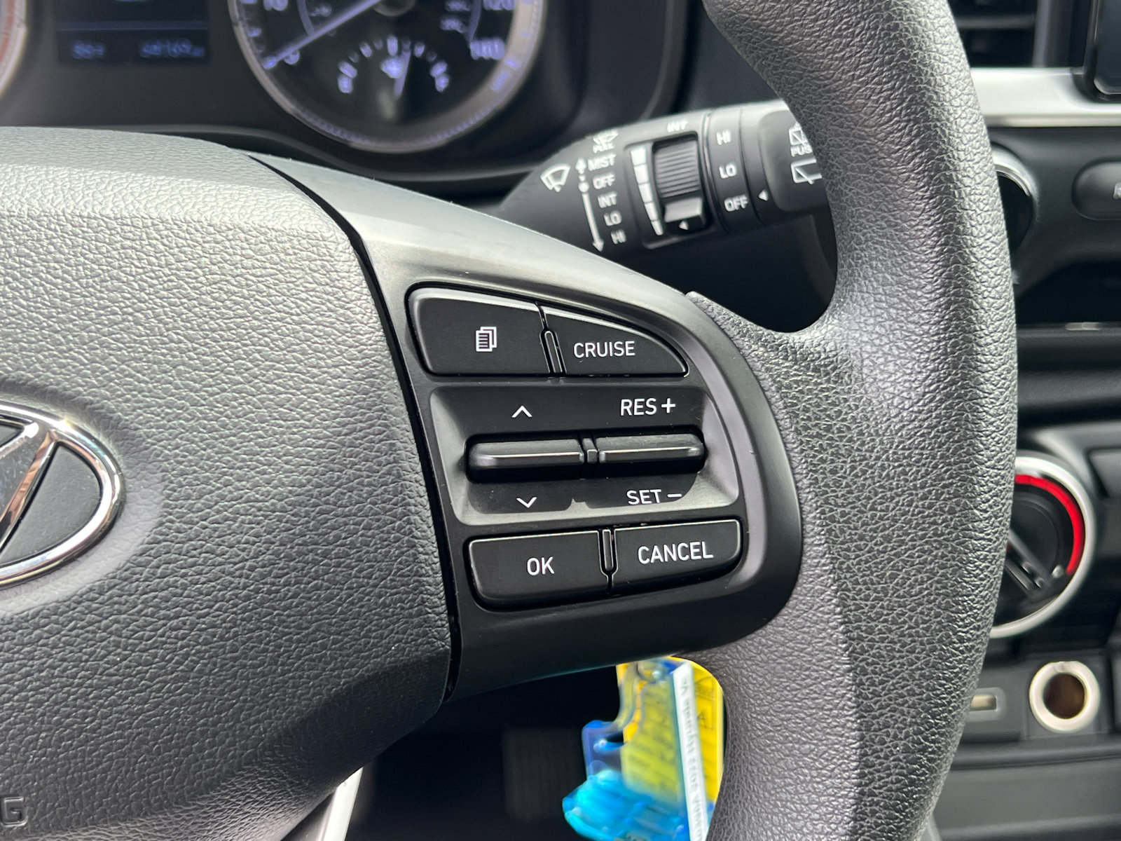 Certified 2022 Hyundai Venue SE FWD image 24