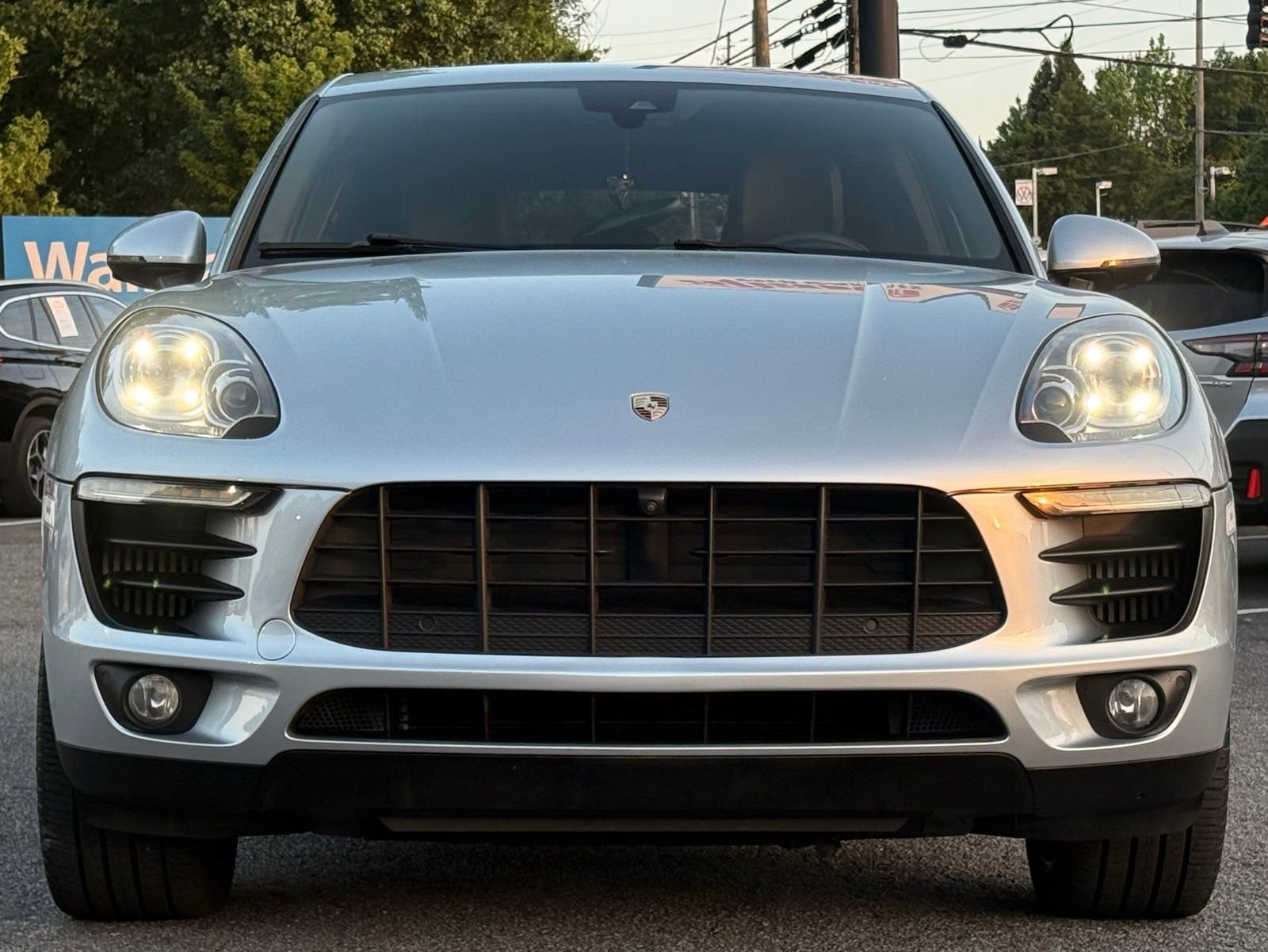 Used 2017 Porsche Macan S AWD/4WD image 8