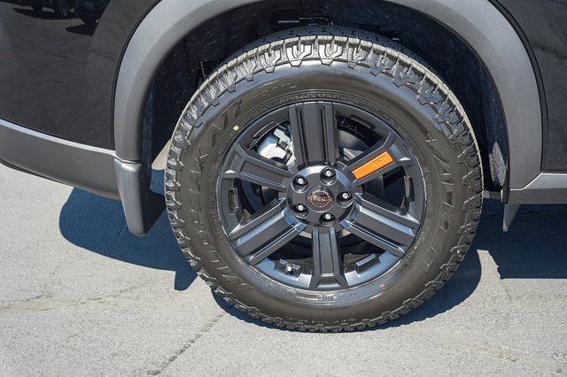 New 2026 Nissan Rogue Rock Creek image 9