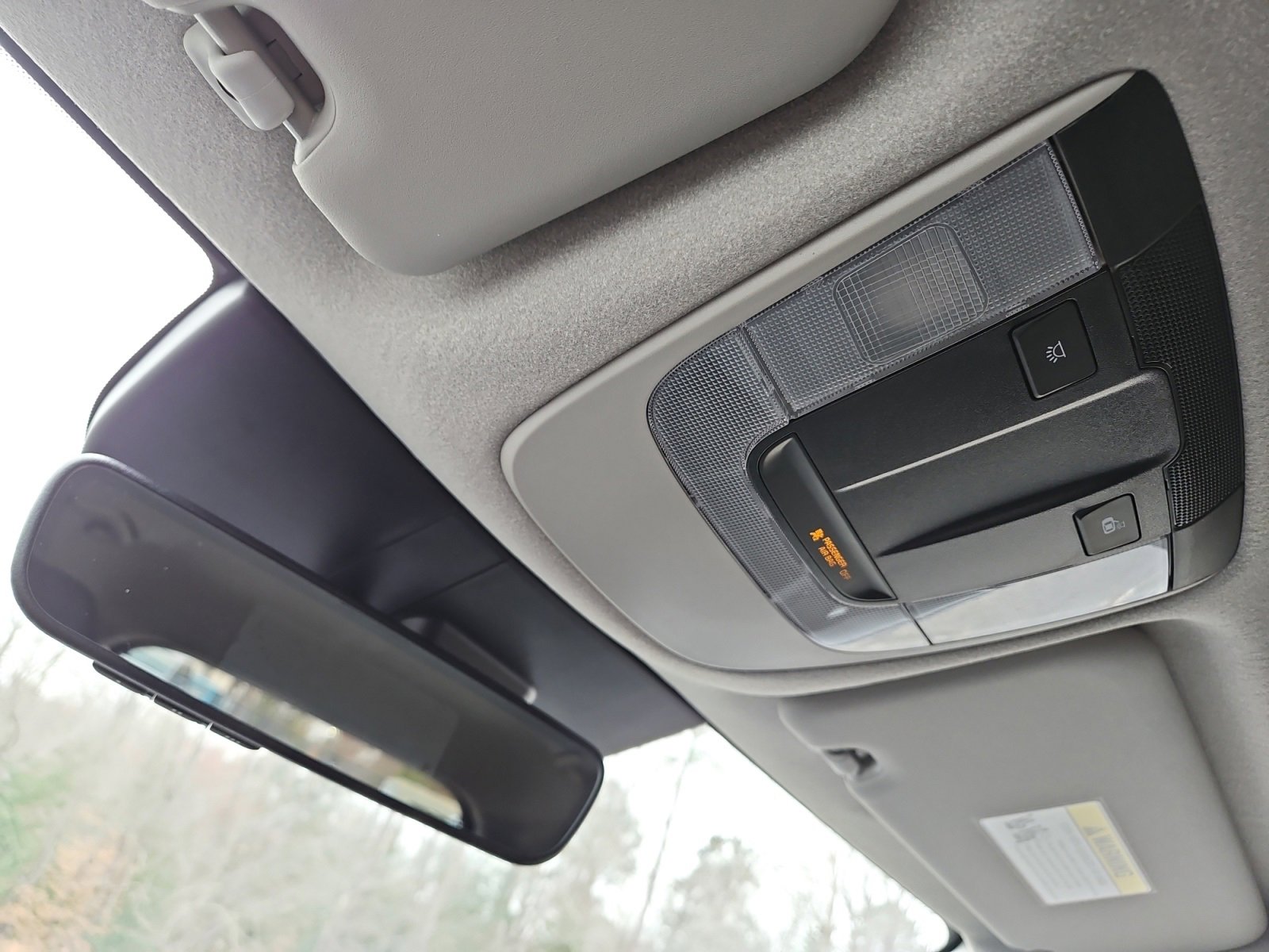 Used 2025 Kia Niro LX image 29