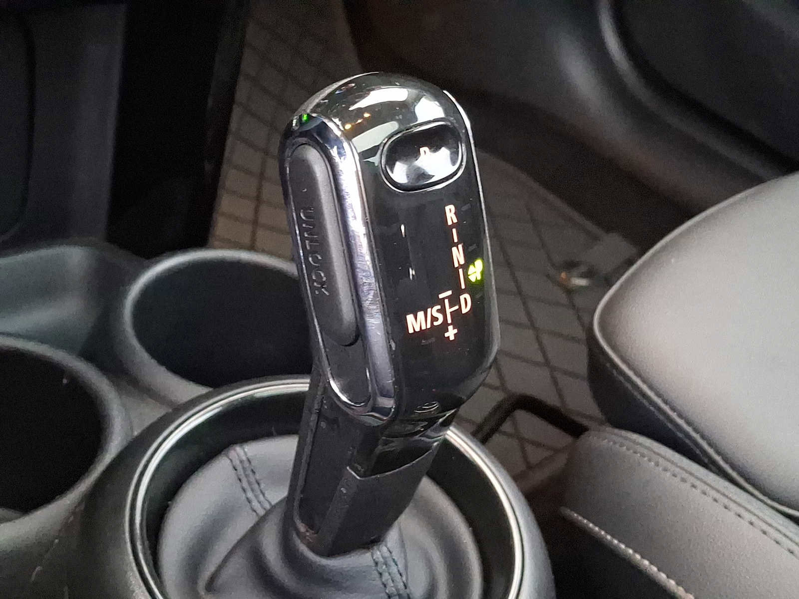 Certified 2023 MINI Cooper S image 13