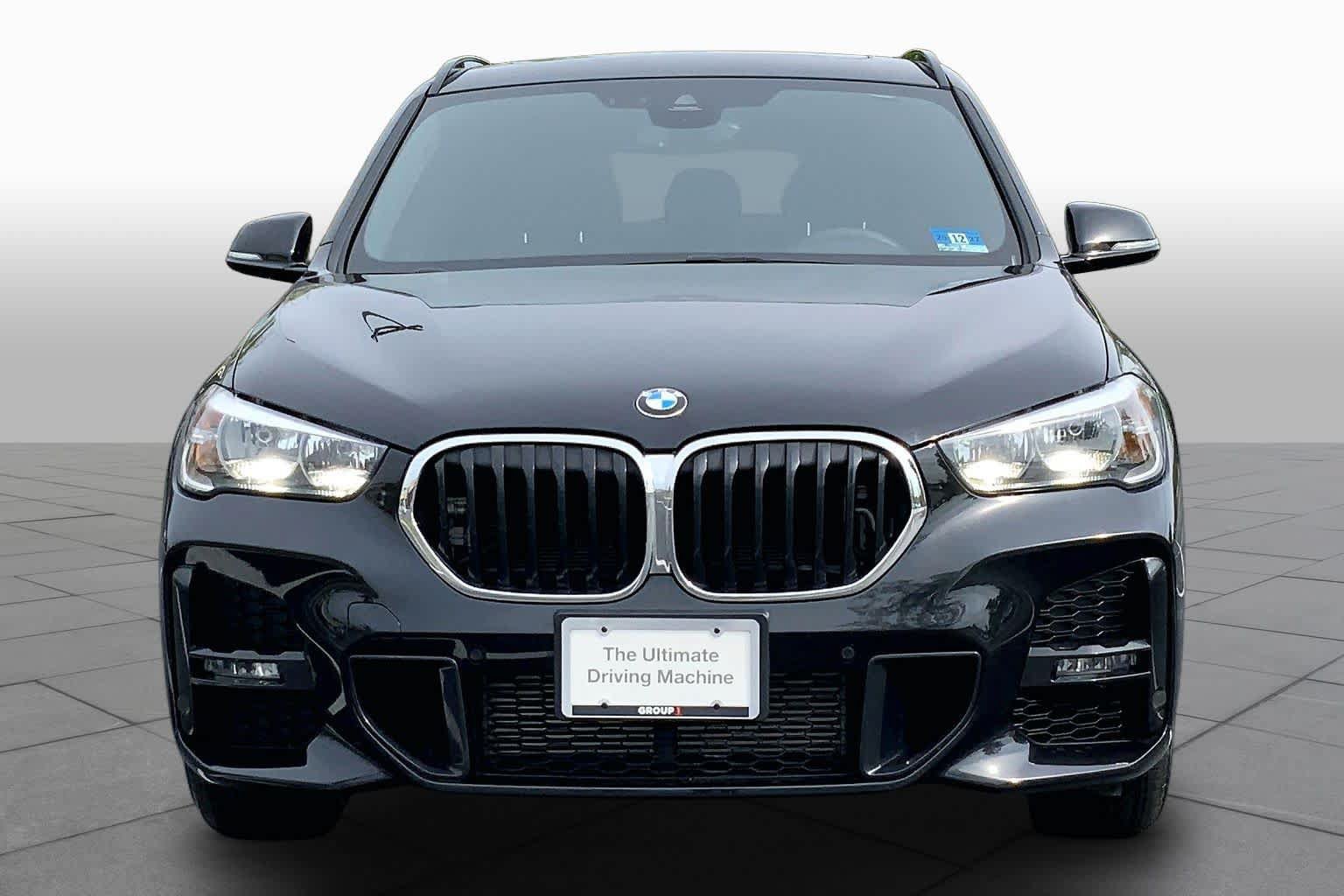 Used 2021 BMW X1 xDrive28i w/ M Sport Package AWD/4WD image 3