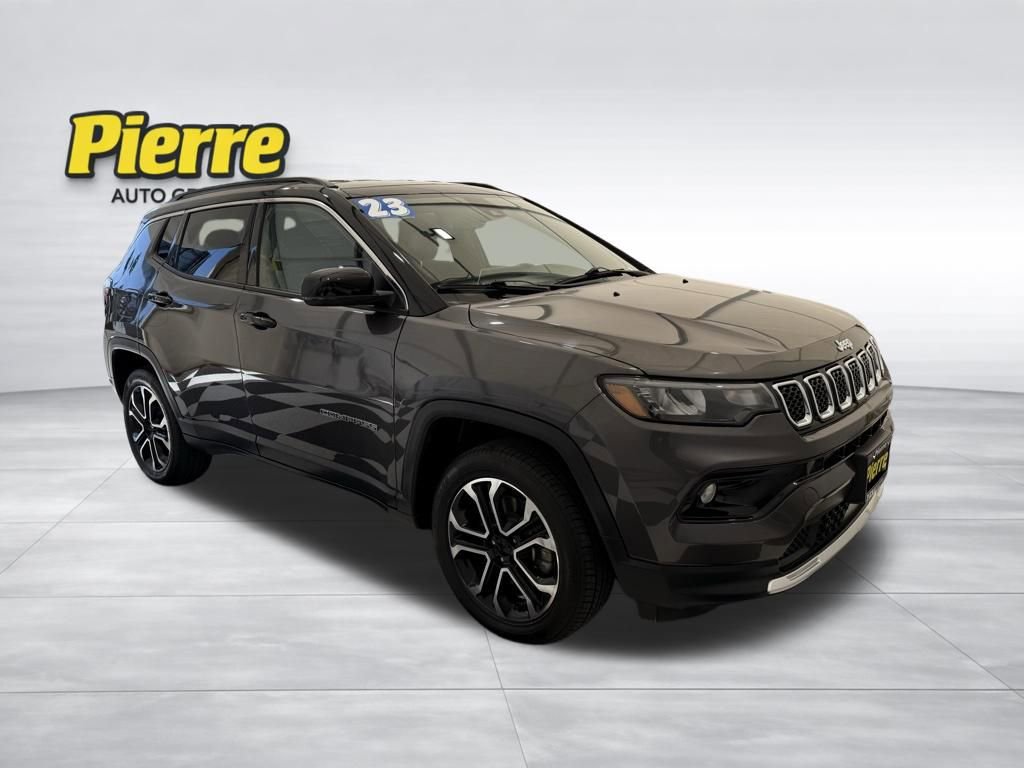 Used 2023 Jeep Compass Limited image 6
