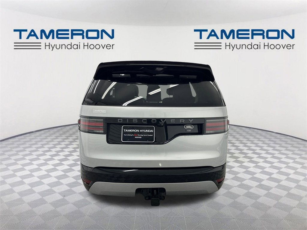 Used 2022 Land Rover Discovery S R-Dynamic image 4