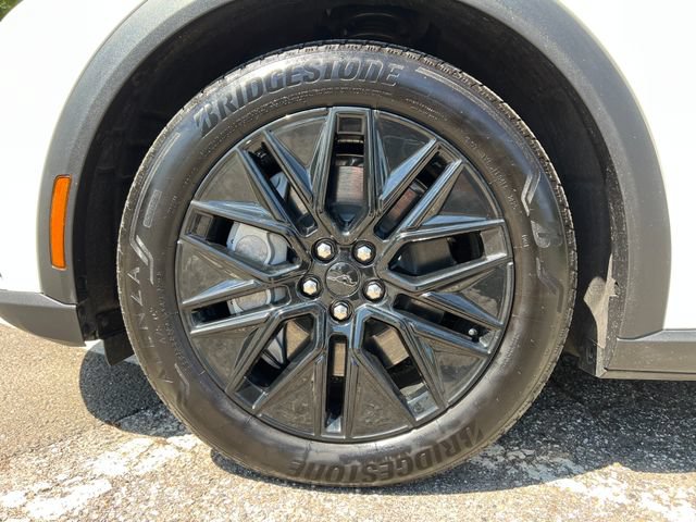 Used 2025 Ford Mustang Mach-E Select AWD/4WD image 16