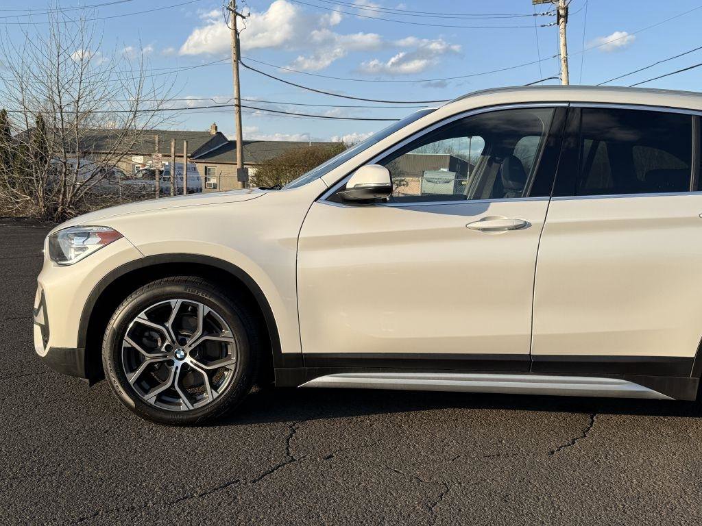 Used 2021 BMW X1 xDrive28i w/ Convenience Package AWD/4WD image 5