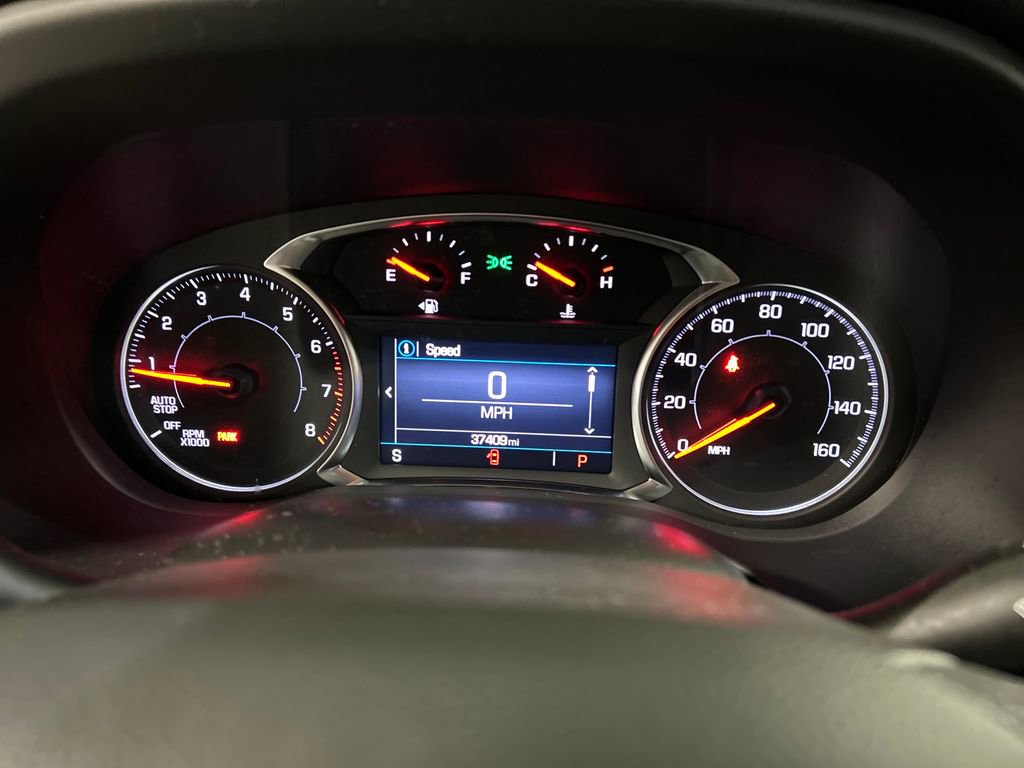 Used 2023 GMC Acadia SLE image 16